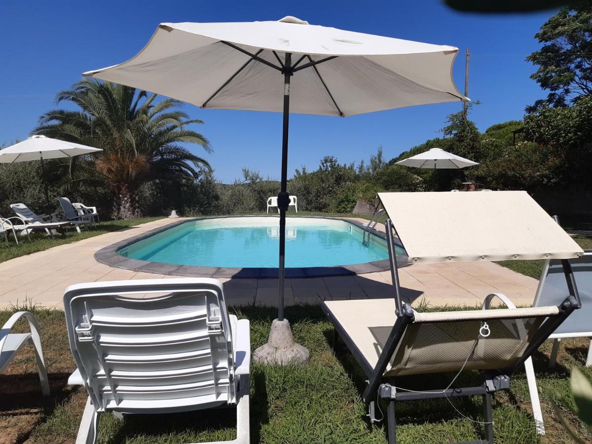 Agriturismo Poggio Al Tesoro Crespina Eksteriør bilde