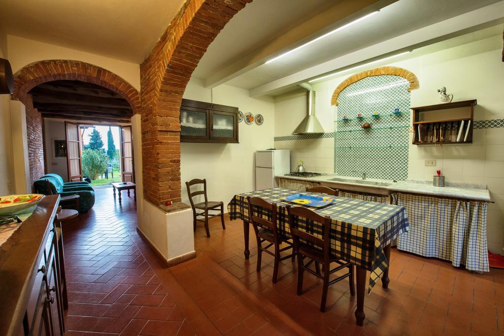 Agriturismo Poggio Al Tesoro Crespina Eksteriør bilde